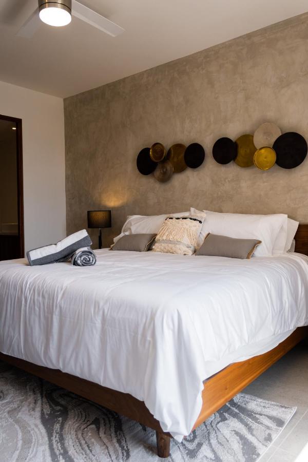 Fancy 3 Bedroom In Downtown Playa Rooftop Pool Gym Appartamento Playa del Carmen